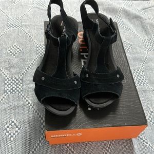 NIB Merrell Revali Link Sandals